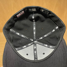 Load image into Gallery viewer, MLB New Era Colorado Rockies Fitted Size 8
